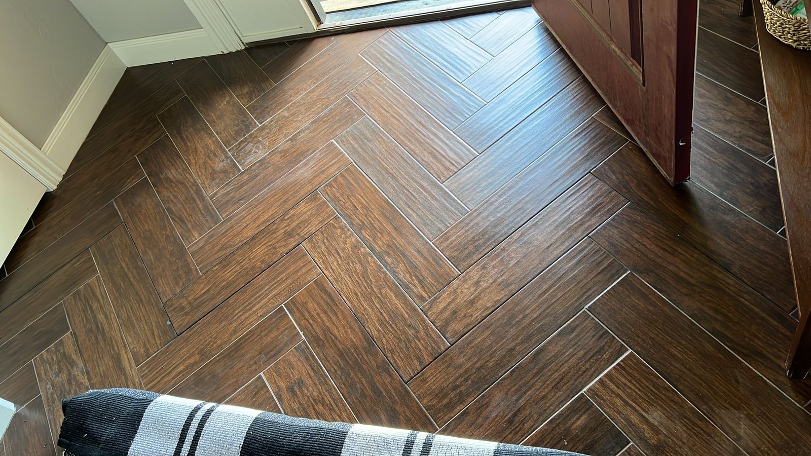 Apartment 5